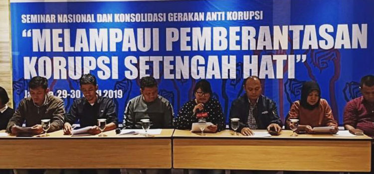 Komunike Bersama: Konsolidasi Nasional Koalisi Masyarakat Sipil Indonesia Komunike Bersama: Konsolidasi Nasional Koalisi Masyarakat Sipil Indonesia