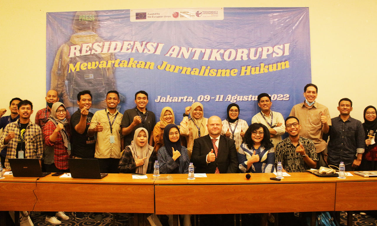 Residensi Antikorupsi: Mewartakan Jurnalisme Hukum