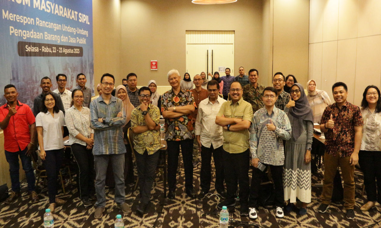 Komunike bersama Koalisi Masyarakat Sipil untuk Reformasi Pengadaan Barang dan Jasa Publik yang dihasilkan dalam Konsolidasi Masyarakat Sipil dalam Merespon Rancangan Undang-Undang Pengadaan Barang dan Jasa Publik.