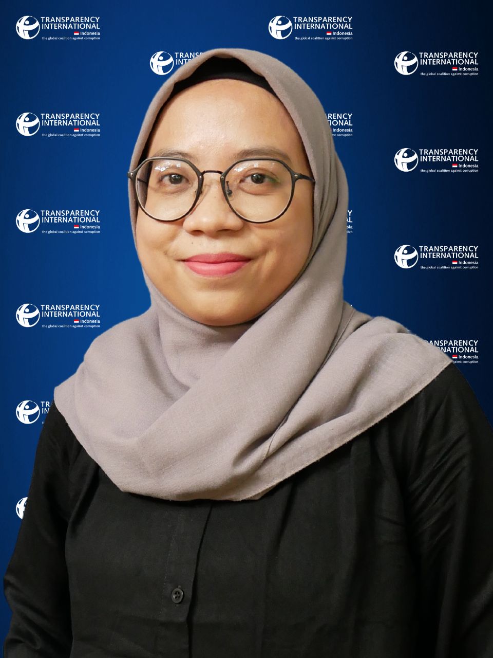 Izza Akbarani