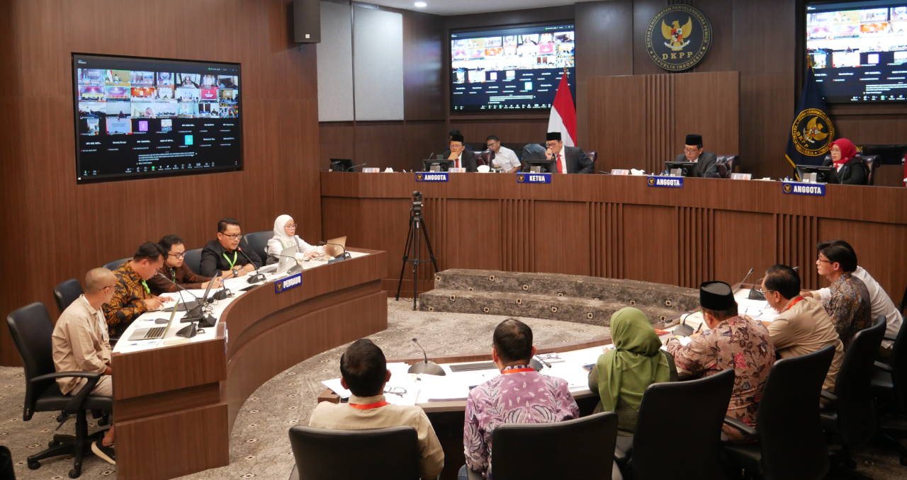 Putusan Etik Gaya Hidup Mewah Belum Memenuhi Keadilan